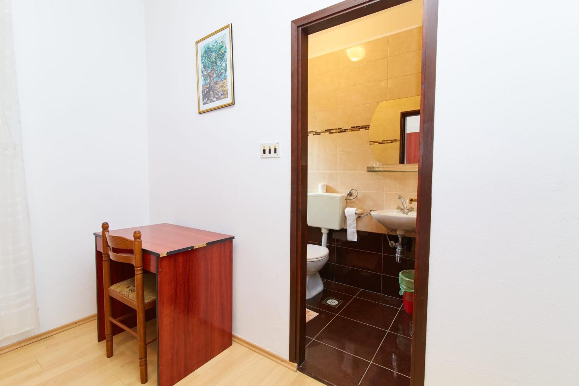 Apartments And Rooms With Parking Space Crikvenica - 19125 الغرفة الصورة